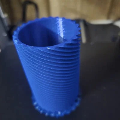 Ống Cắm Bút Xoắn Ốc (Spiral Pen Holder)