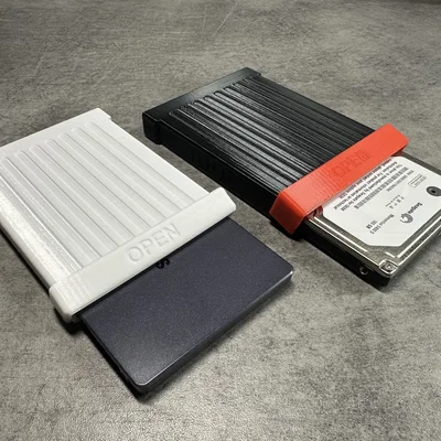 Hộp bảo vệ ổ cứng HDD/SSD 2.5 inch in 3D an toàn và tiện lợi