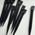 Cọc ghim đất cho hệ thống tưới cây Parkside (Parkside Earth Hook) - Thumbnail 3