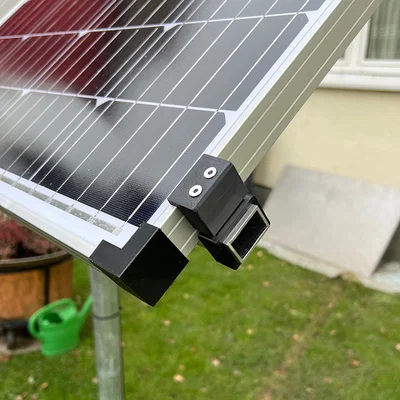 Giá đỡ cột lắp đặt 2 tấm pin năng lượng mặt trời 100W
