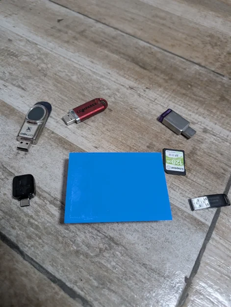 Khay Đựng USB và Thẻ Nhớ Đa Năng (Organizer) - Gọn Gàng, Tiện Lợi - Image 3