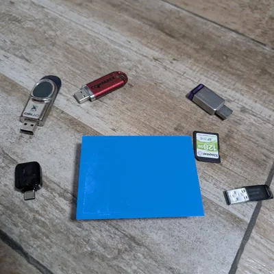 Khay Đựng USB và Thẻ Nhớ Đa Năng (Organizer) - Gọn Gàng, Tiện Lợi
