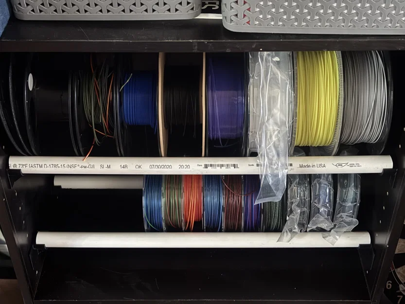 Giá đỡ ống nhựa PVC treo sợi in 3D (Filament) - Image 1