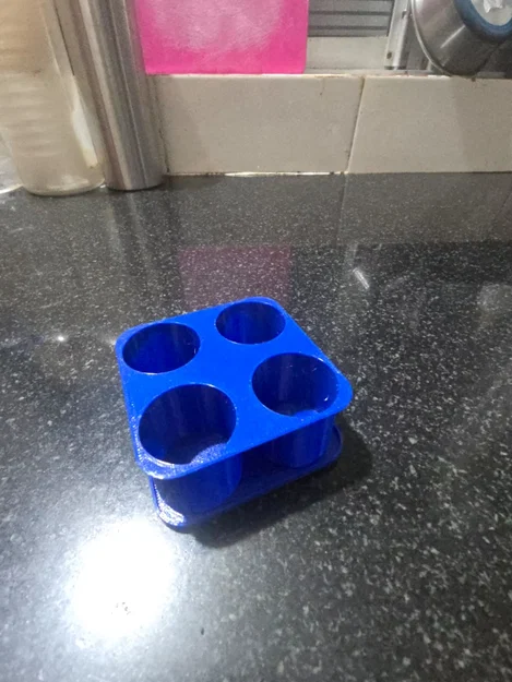 Bộ khay ươm cây con 4 ngăn có khay hứng nước (Seedling Pots) - Image 1