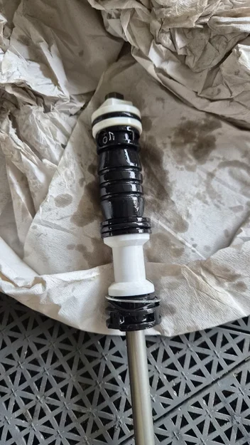 Spacer thay đổi hành trình phuộc RockShox - Image 1