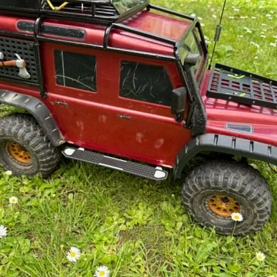 Bệ bước chân cho Traxxas TRX 4 Defender