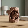 Chú sóc trong hốc cây (Squirrel in Tree Hollow) - Thumbnail 1