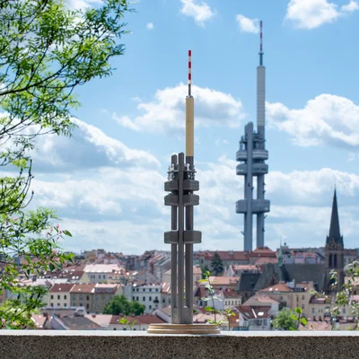 Mô hình tháp truyền hình Žižkov (Prague)