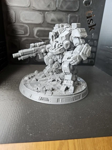 Mô hình Titanfall TF-92 Grave Titan - Image 4