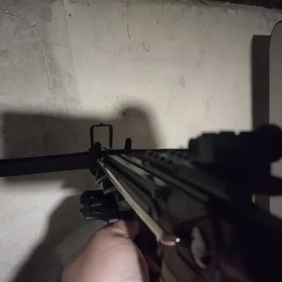 Bệ đỡ và bảo vệ đầu ruồi cho nỏ pistol Mankung Alligator