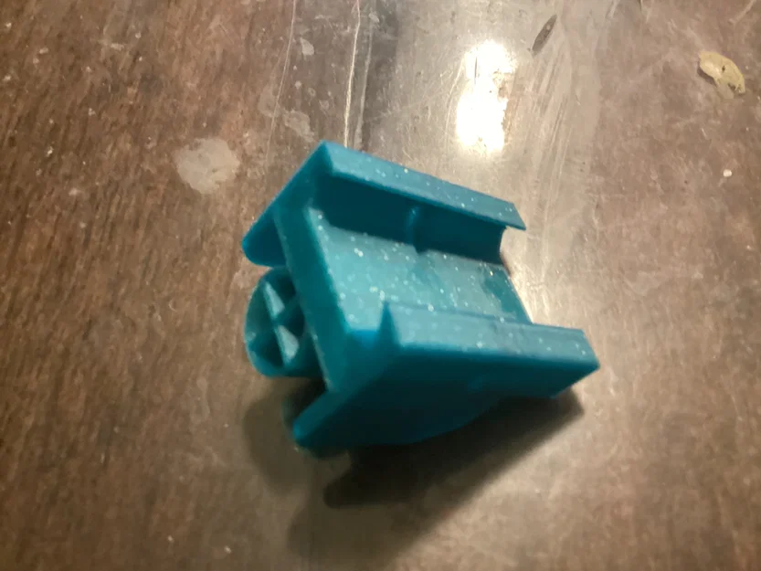 Kính ngắm Picatinny Crosshair: Phụ kiện 3D cho mô hình blaster - Image 2