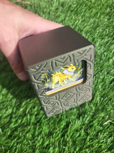 Hộp đựng thẻ bài TCG cao cấp có ô cửa sổ trưng bày - Image 3