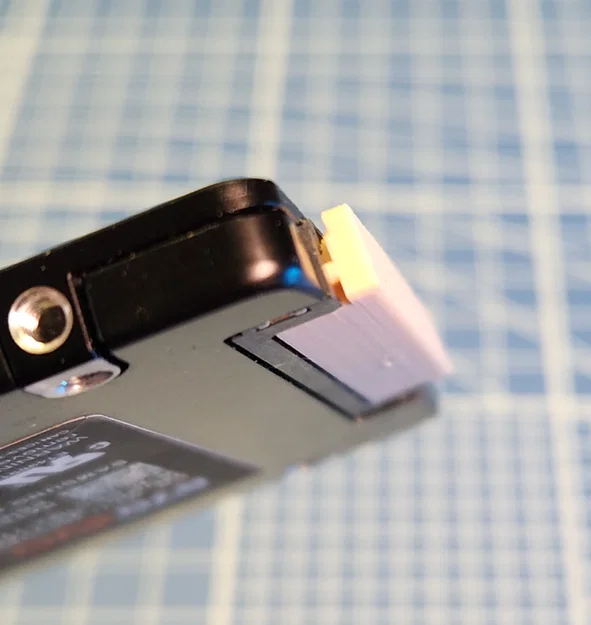 Nắp bảo vệ cổng SATA cho ổ cứng HDD/SSD (SATA Connector Cover) - Image 3