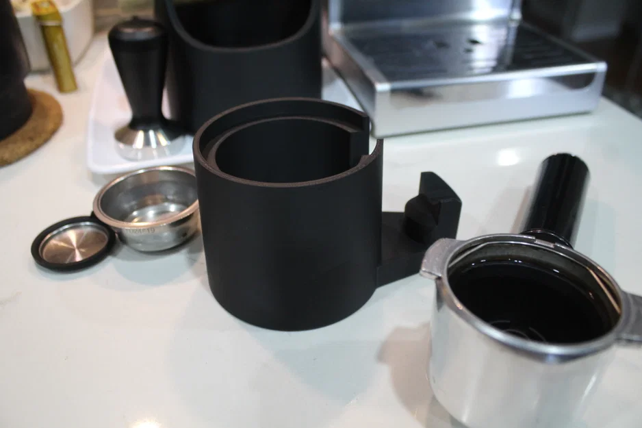 Giá đỡ tay cầm pha cà phê Delonghi ECP 3630 (Portafilter Stand) - Image 2