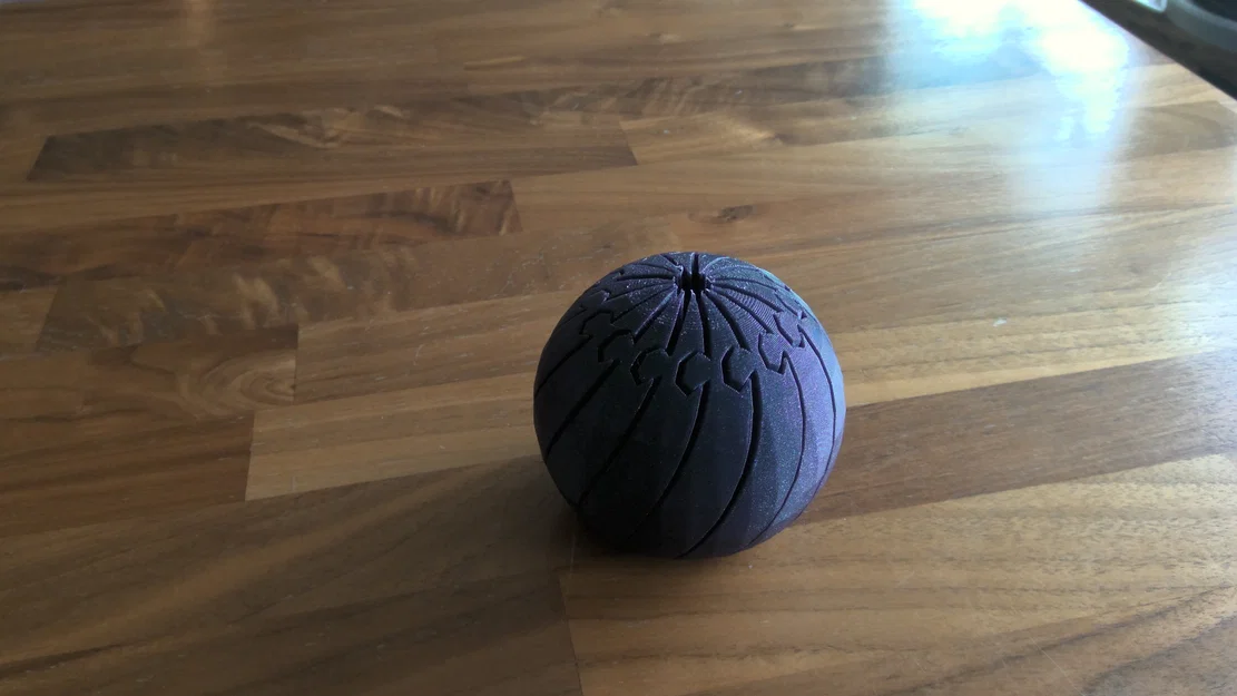 Twisty Fidget Ball - Đồ chơi xoay giải trí in 3D độc đáo - Image 1