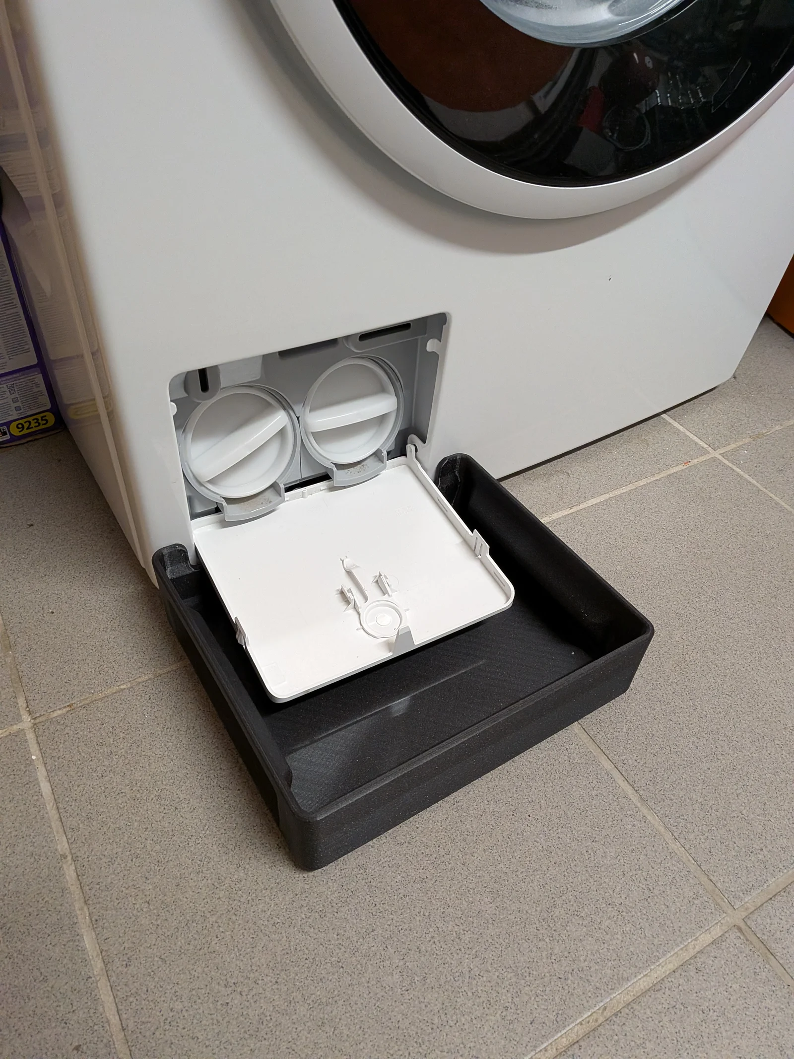 Khay hứng nước bộ lọc xơ vải cho máy giặt Miele 1