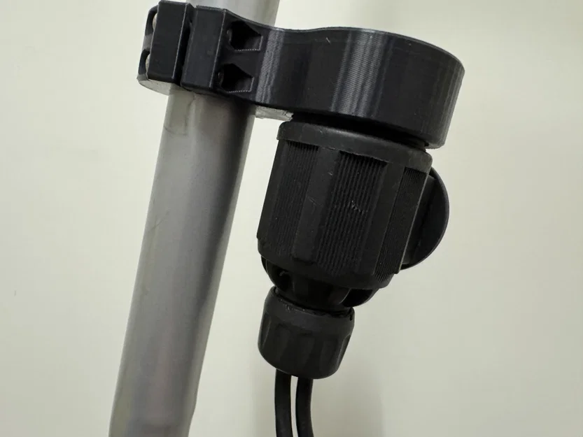 Giá đỡ bảo vệ đầu cắm rơ-moóc 13-pin 3D - Image 1