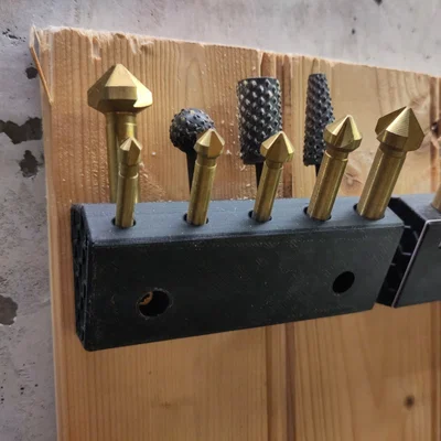 Giá treo tường cho mũi khoan vát (Chamfer bit)