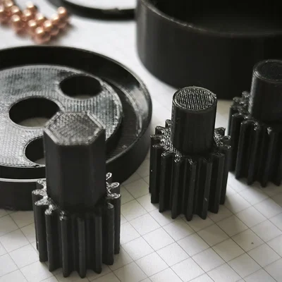 Mô hình bộ truyền bánh răng hành tinh (Planetary gear train)