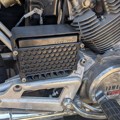 Hộp Đựng Bình Ắc Quy Yuasa YTZ10S Cho Yamaha Virago XV500K