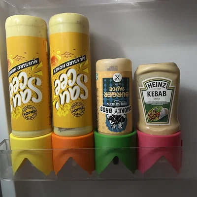 Giá đỡ chai sốt Action (Sauce Stand)