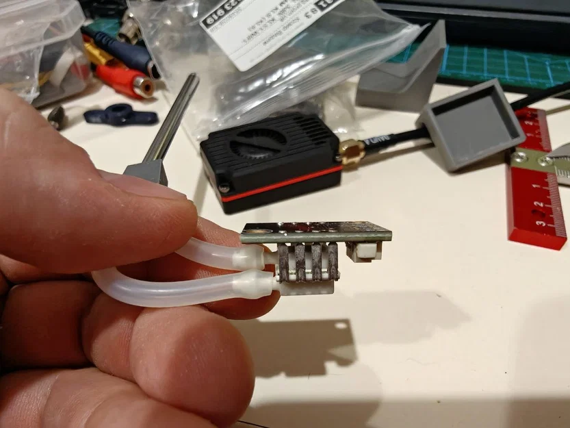 Ngàm gắn ống Pitot cho máy bay mô hình RC - Image 3