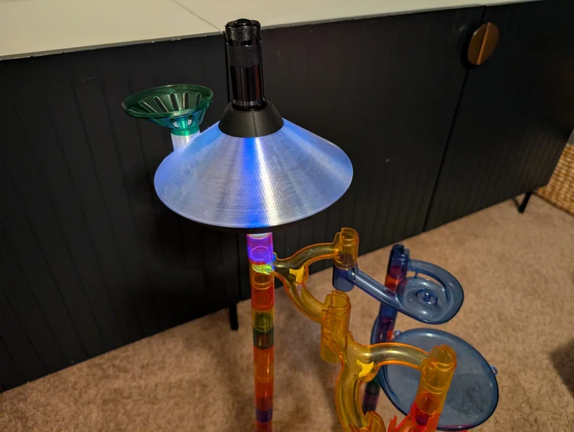 Marble Run Supercharger: Bộ nâng cấp đường đua bi UFO phát sáng - Image 2