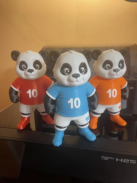 Panda Cầu Thủ: Tiền đạo siêu đáng yêu – PHIÊN BẢN HOẠT HÌNH (noAMS) - 21 cm - Image 6