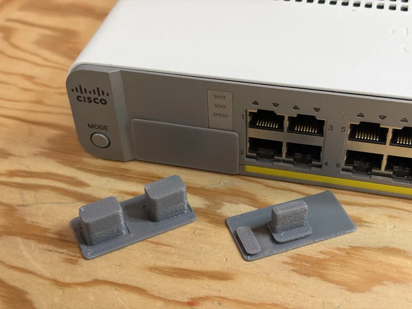 Nắp che cổng cho switch C3560CX và C2960CX - Image 1