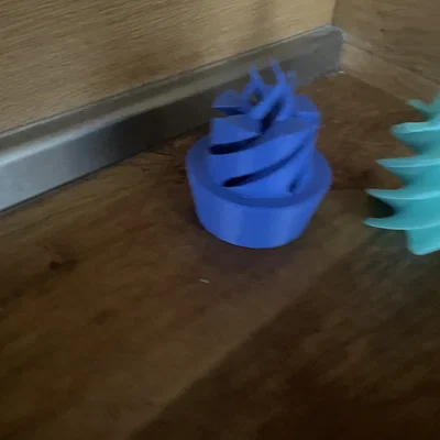 Mô hình đồ chơi Fidget hình bánh Cupcake đáng yêu