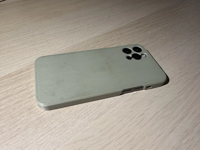 Ốp lưng siêu mỏng cho iPhone 12 Pro - Image 1