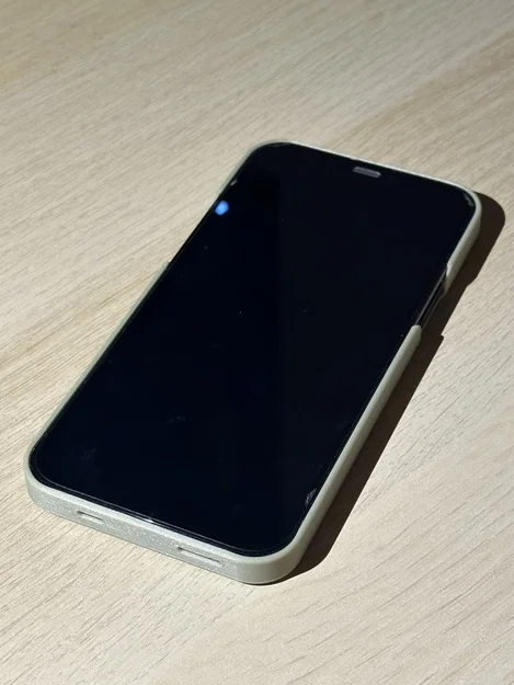 Ốp lưng siêu mỏng cho iPhone 12 Pro - Image 2