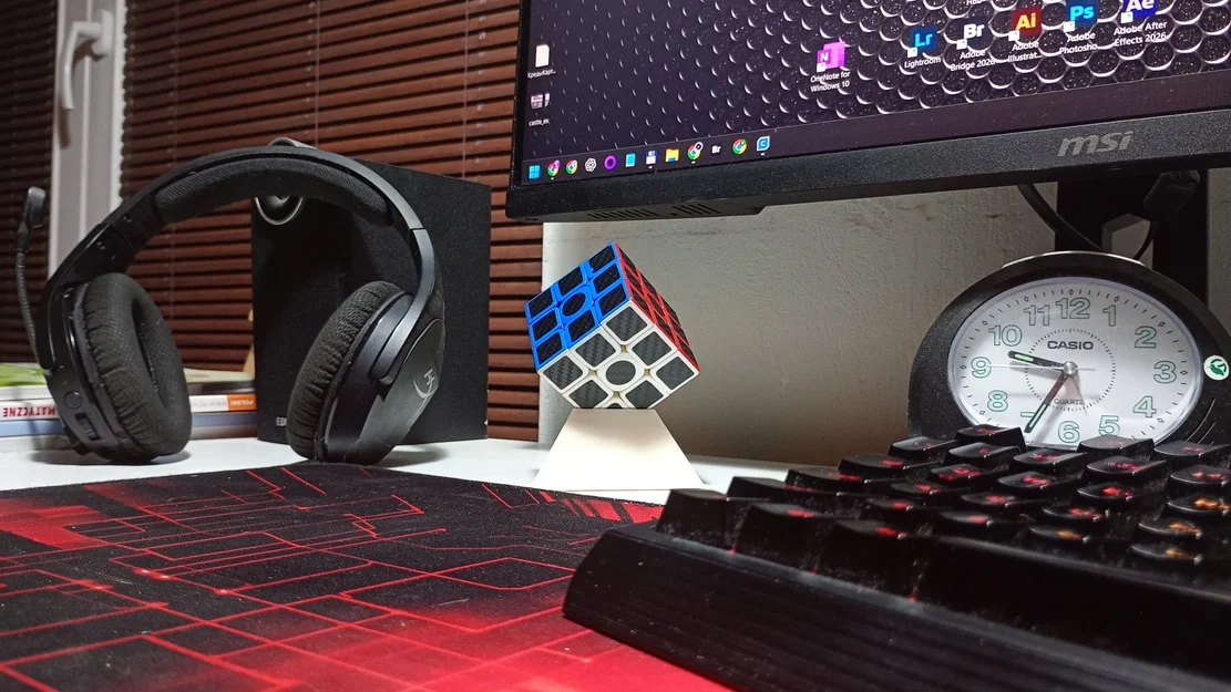 Giá đỡ Rubik (Rubik's Cube Stand) - Image 2