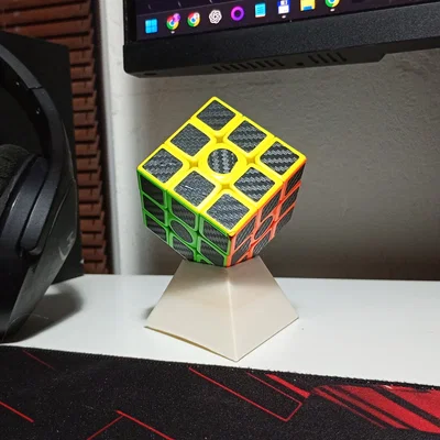 Giá đỡ Rubik (Rubik's Cube Stand)