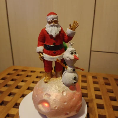 Ông già Noel sống trên mặt trăng...!