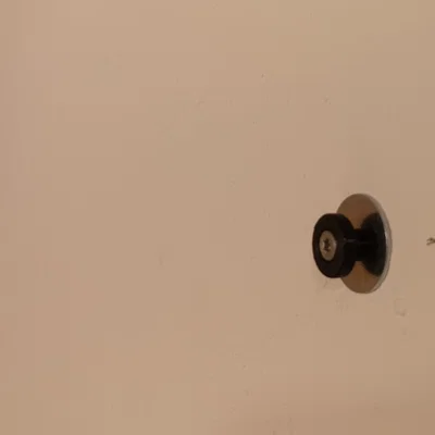 Móc treo tường dạng trượt Slide in wall hanger