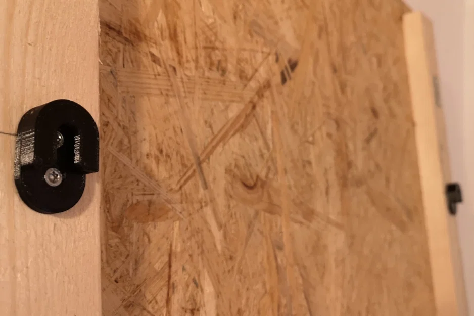 Móc treo tường dạng trượt Slide in wall hanger - Image 3