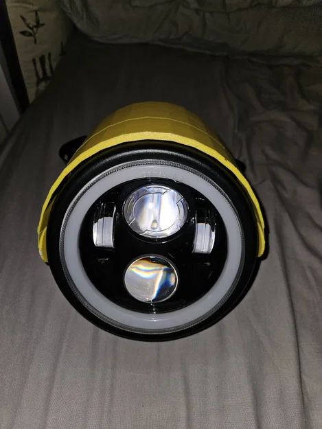 Ốp chắn gió/đèn pha xe máy MK2 - Image 1