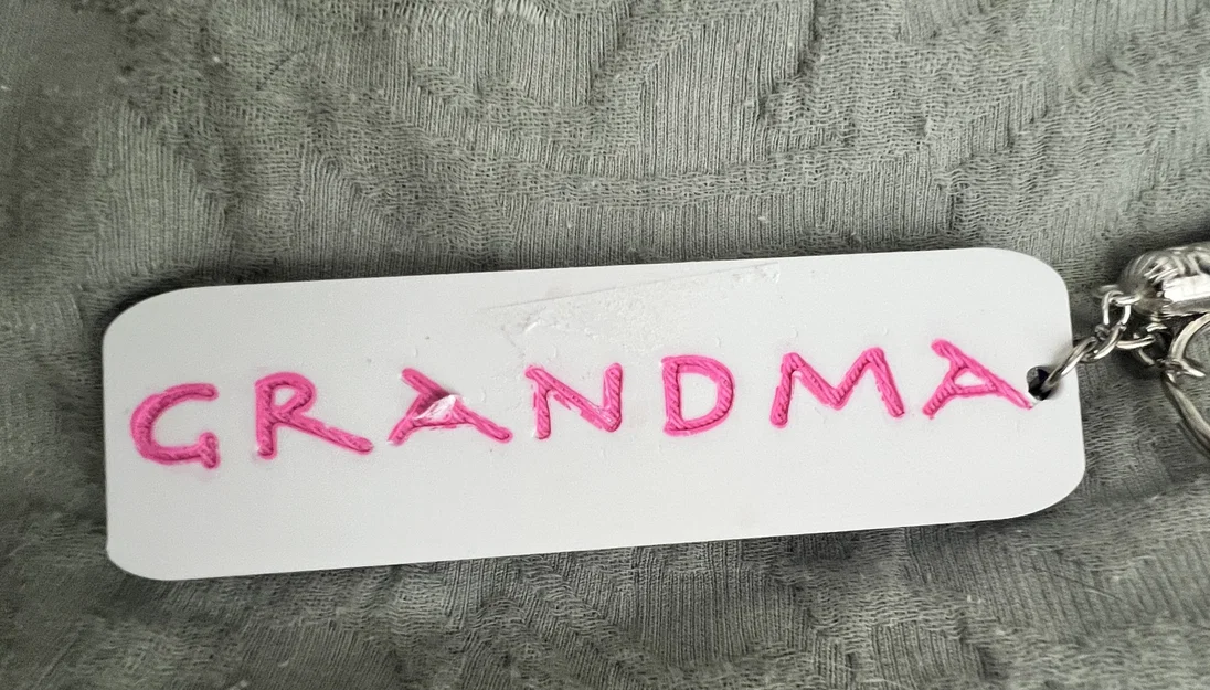 Móc khóa Navajo Grandma Shimasáni in 3D - Quà tặng ý nghĩa - Image 2