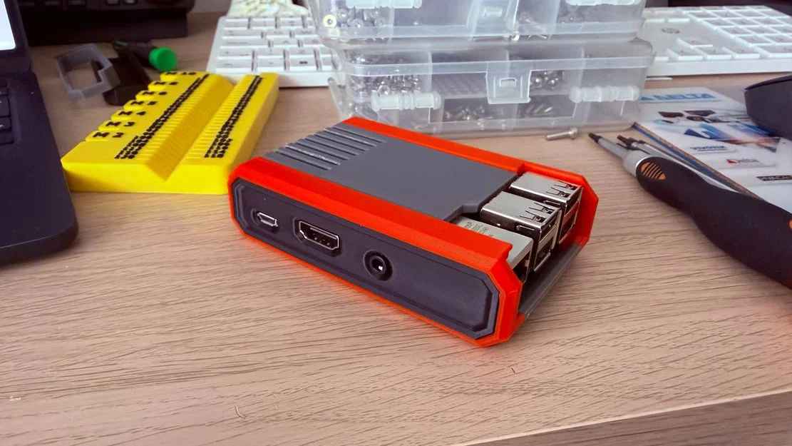 Raspberry Pi Slim Box: Vỏ case siêu mỏng cho Raspberry Pi 3 - Image 3