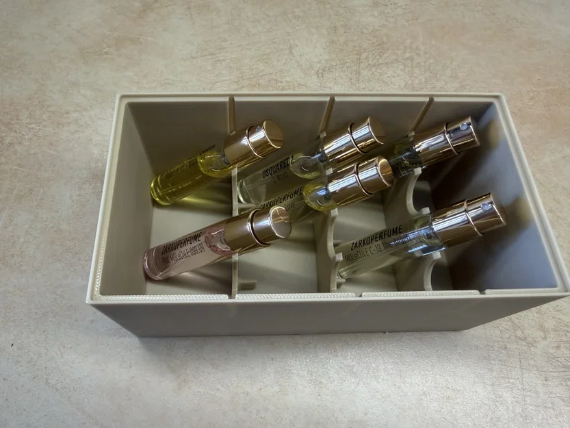Khay Đựng Nước Hoa 8ml Thiết Kế Thông Minh - Bộ 12 Chai - Image 1
