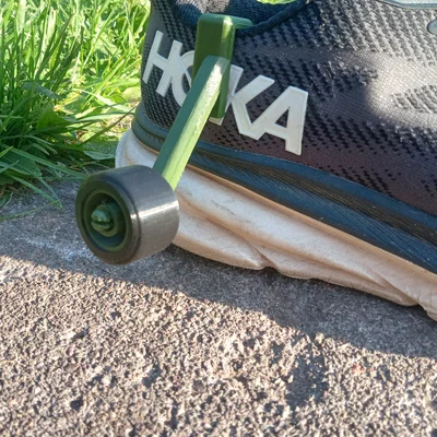 Bánh xe tập đi cho giày Tennis