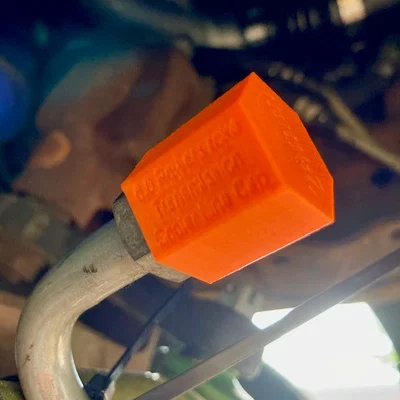 Nắp bịt đường ống làm mát hộp số Ford Super Duty (vị trí két nước)