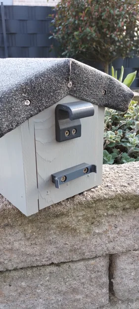 Kẹp gắn hàng rào (Fence mounting clips) - Image 2