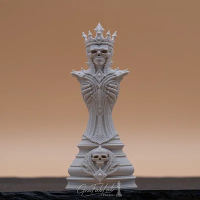Grimm Hollow "Queen" - Quân cờ tướng