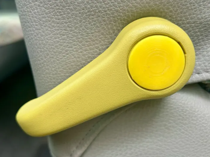 Nắp che tay gạt ghế cho Renault Twingo C06 Phase 3 - Image 1