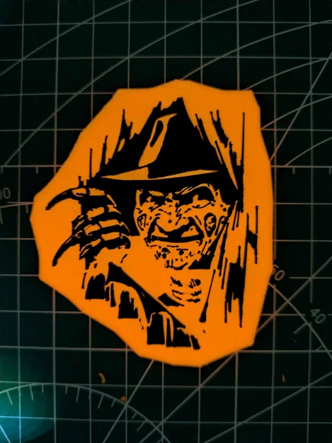 Nam châm tủ lạnh hình chân dung Freddy Krueger - Image 1