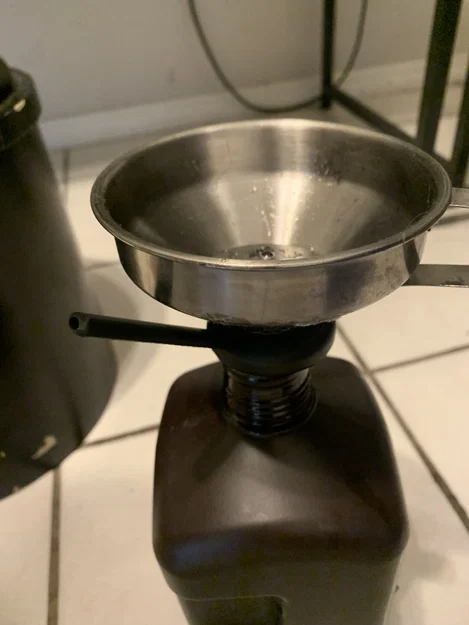 Ống thoát khí Funnel Vent - Phụ kiện chống trào cho phễu - Image 1