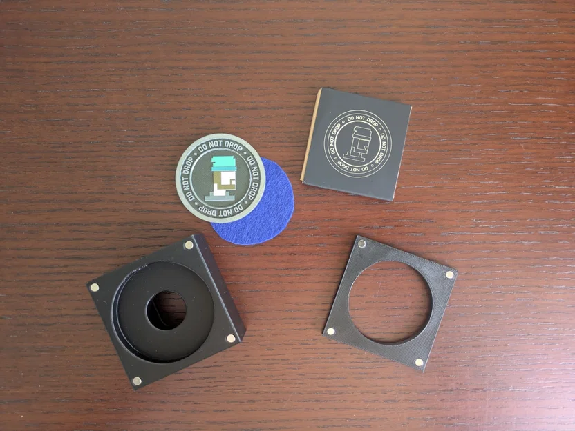 Đế trưng bày đồng xu LTT (LTT Coin Display Stand/Case) - Image 5