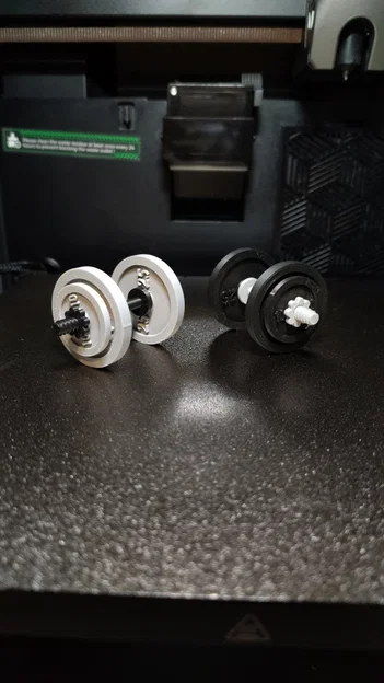 Mô hình tạ tay mini lắp ráp được - Phụ kiện trang trí 3D ấn tượng - Image 1